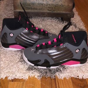 Jordan 14 Pink and Black Big Kids Size 6